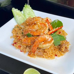 ข้าวผัดต้มยำ