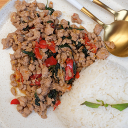 ข้าวผัดกะเพรา / Stir-fried (Meat) and sweet Basil