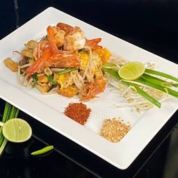 ผัดไทยวุ้นเส้น