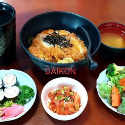 เซตข้าวหมูทอดทรงเครื่อง