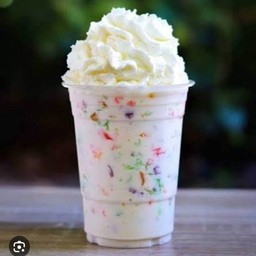 นมสด +ปีโป +วิปครีม