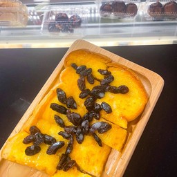 ปังปิ้งเนยนม+ลูกเกด