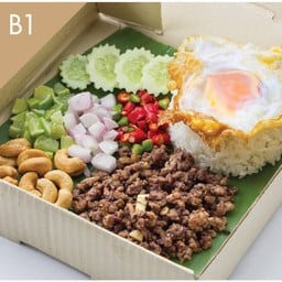 หมูสับคั่วหนำเลี๊ยบ+ไข่ดาวกรอบและข้าวสวย
