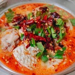 ต้มยำน้ำข้นปลากระพง + ไข่เจียวหมูสับ