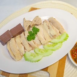 ไก่ต้ม-เล็ก