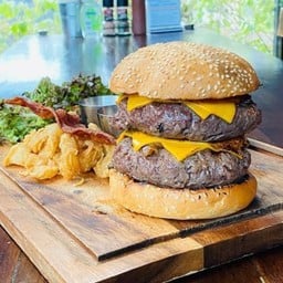 Wagyu Double Cheese Burger