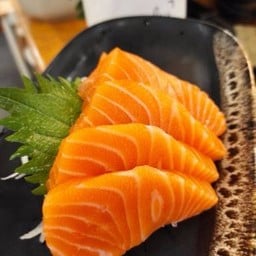 แชลมอน ซาซิมิ Size M 5 ชิ้น