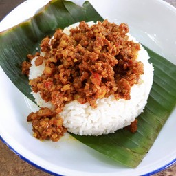 ข้าวราดผัดพริกแกงใต้