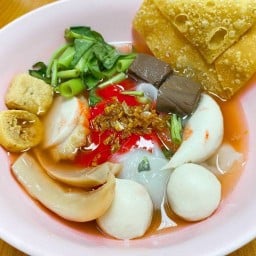 เย็นตาโฟโกเอ นวมินทร์ 163 (ก๋วยเตี๋ยวต้มยำ - น้ำใส )