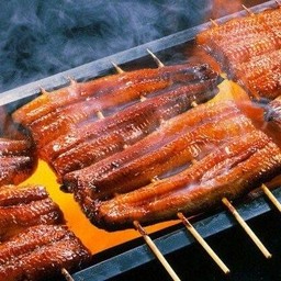 ปลาไหลญี่ปุ่นย่าง (ครึ่งตัว)