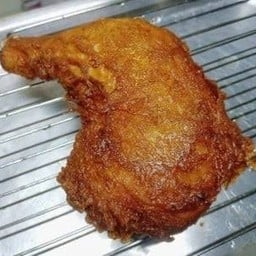 ร้านเจ๊แต๋วไก่ทอด แยกยายดา