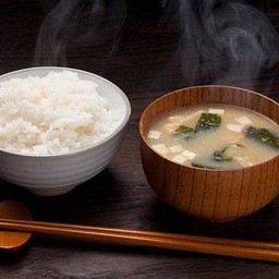 ชุดข้าวญี่ปุ่น ซุปมิโสะ