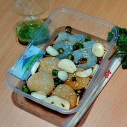 หอยเชลล+กุ้ง เพื่อเธอ