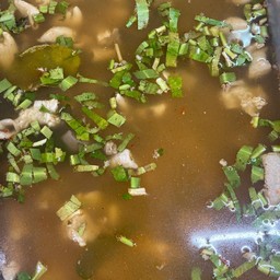 ต้มแซ่บเครื่องในหมู