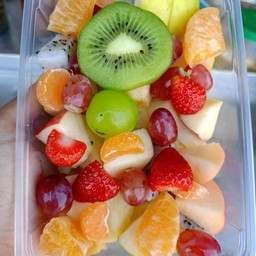 ผลไม้รวมทรงเครื่อง