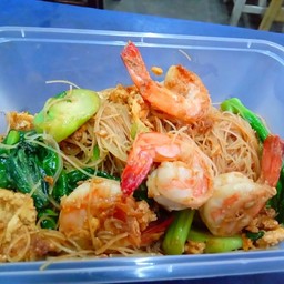เส้นหมี่ซีอิ้วกุ้ง