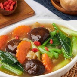 ราดหน้ามังสวิรัติ เส้นกรอบ