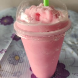 นมเย็นปั่น