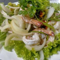 ยำกุ้งสด(สุก)
