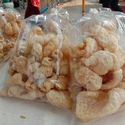 ตังค์ตังค์ส้มตำ ยำแซ่บ