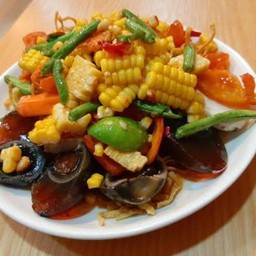 ตำไทยข้าวโพดไข่เยี่ยวม้า