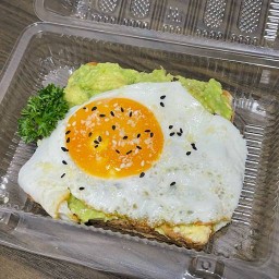 ณัฐนันท์ 16 ( ไข่  ขนมปังปิ้ง แซนวิช สลัด  อาหารเช้า ข้าวผัดกุ้ง/ปู แซลมอน น้ำผลไม้ปั่น เครื่องดื่ม คลองหนึ่ง