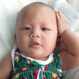 อาหารตามสั่งและเครื่องดื่มต่างๆ