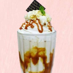 คาราเมลมิลค์เชค