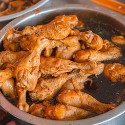 เกาเหลาไก่ตุ๋น