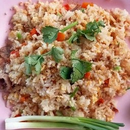 ข้าวผัดหมู