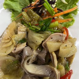 เครื่องในหมูผัดเกี๋ยมฉ่าย