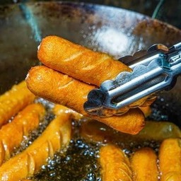 ไส้กรอกชีสทอด