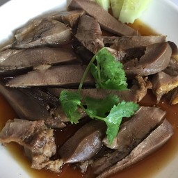ลิ้นหมู