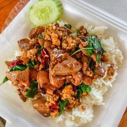 กะเพรา หมูสับ+ตับ