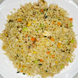 ข้าวผัดปลาเค็มไก่และคะน้า 咸鱼鸡粒芥兰炒饭
