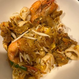 เล็ก ทะเล+กากหมู