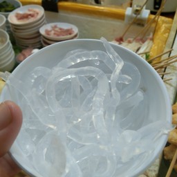 เส้นแก้ว