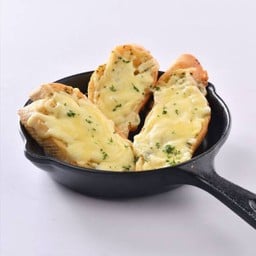 ขนมปังกระเทียมชีส