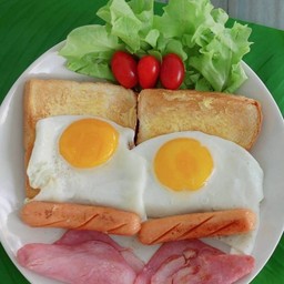 เซ็ตอาหารเช้า 1  (ขนมปังปิ้งไข่ดาว)