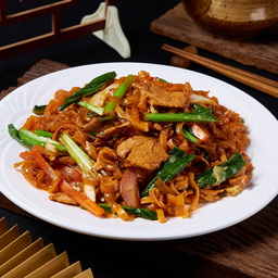 เส้นเล็กผัดแห้งหมู ⼲炒⾁⽚河粉