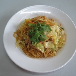 ข้าวหน่อไม้ผัดไข่วุ้นเส้นไก่