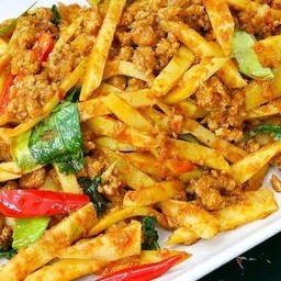 ข้าวหน่อไม้ผัดไข่รวม