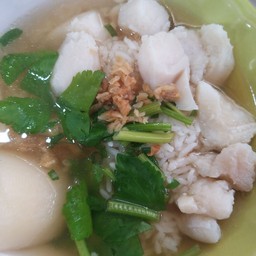 ข้าวต้มปลาดอลลี่