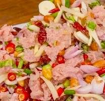 ยำแหนมสด