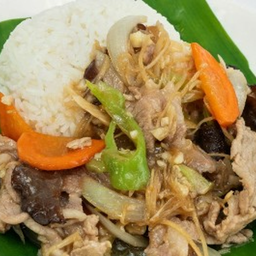 ข้าวราดผัดขิง