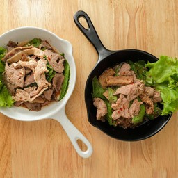 เห่าดงเนื้อ(ยำ) + ข้าว + ไข่ต้ม