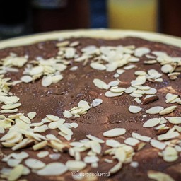 นูเทล่า x แอลมอนด์