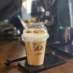 Ice honeycomb latte