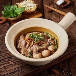 ก๋วยเตี๋ยวเนื้อวากิว