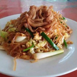 ผัดหมี่โคราชbyใหม่ส้มตำ